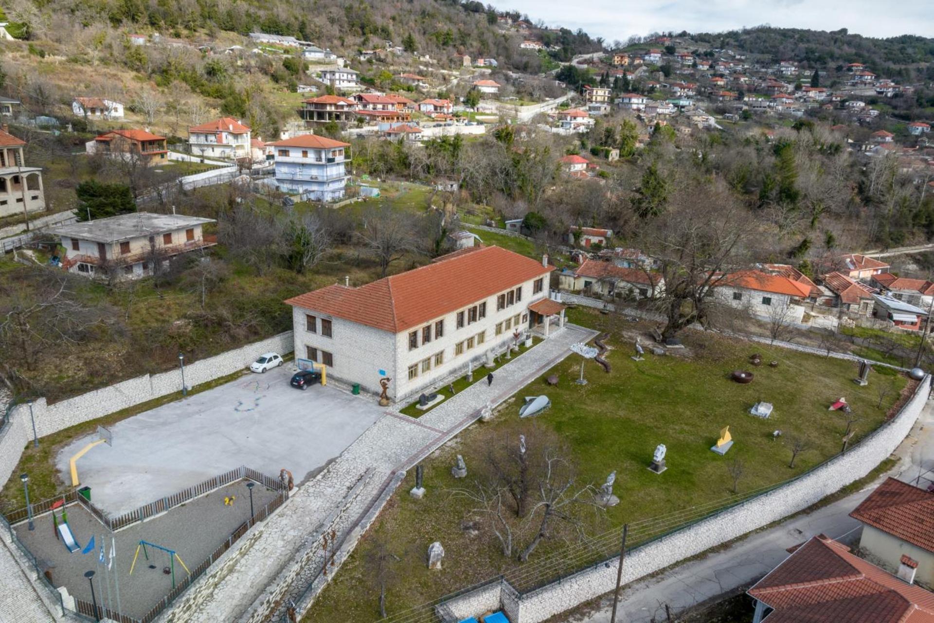 Ξενώνας Museum Ισόγειο Στο Ελληνικό Ιωαννίνων Villa Kalentzi Exterior photo